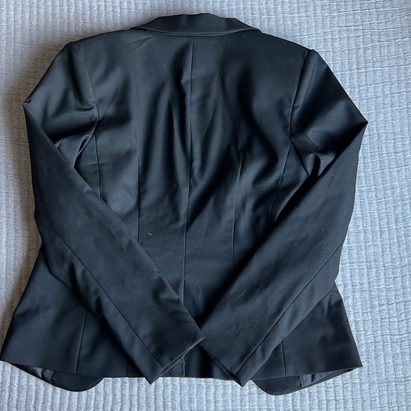 H&M | Fitted Blazer - Picture 4 of 4